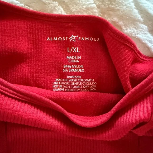 T210- Almost Famous Red Ribbed Crop Top - Picture 4 of 4